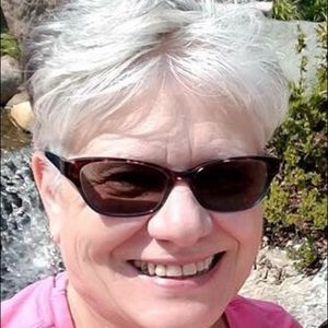 Meet your Posher, Nancy